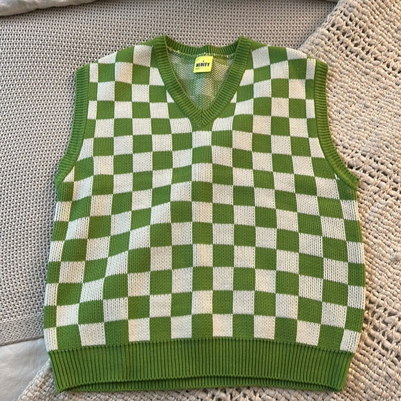 Brand New NEOITY checkered vest